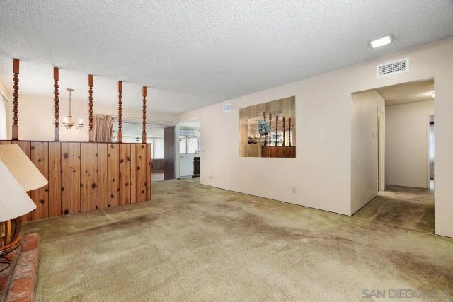 13124 Avenida Grande, San Diego, CA 92129