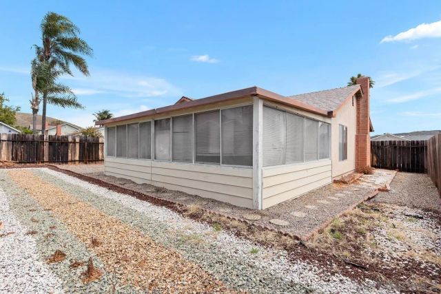 13124 Avenida Grande, San Diego, CA 92129
