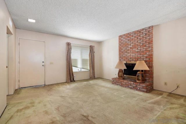 13124 Avenida Grande, San Diego, CA 92129