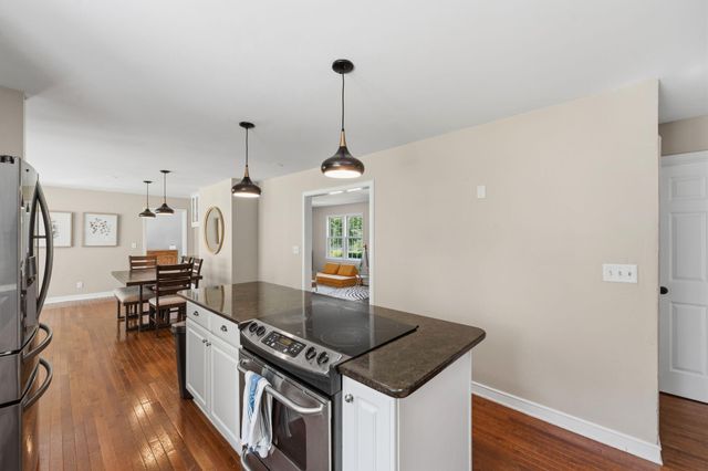 25745 Wild Rose Lane, Excelsior, MN 55331