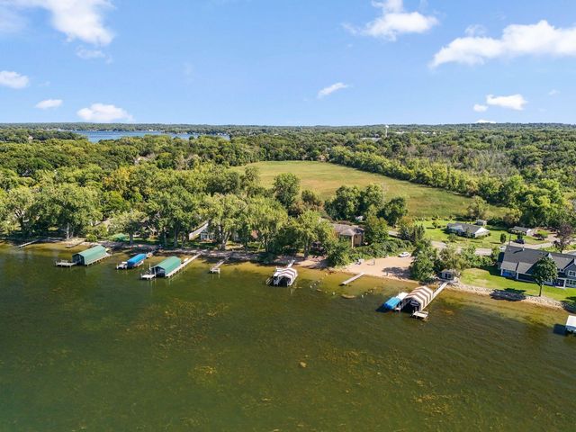 25745 Wild Rose Lane, Excelsior, MN 55331