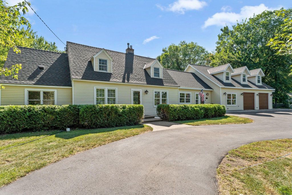 25745 Wild Rose Lane, Excelsior, MN 55331 — photo 2