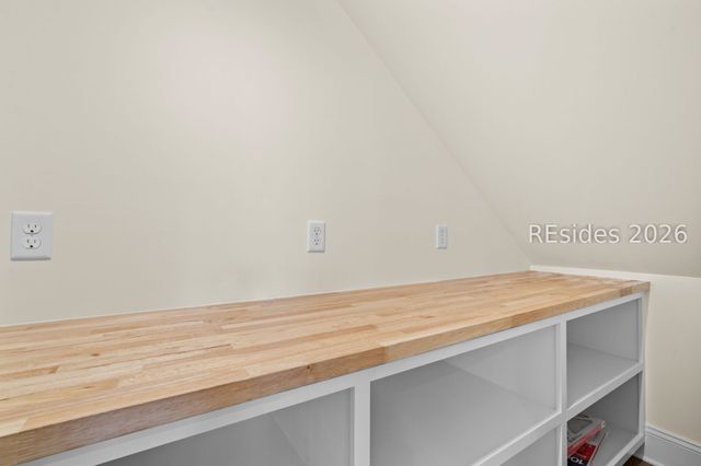 9 Hendersons Way, Beaufort, SC 29907