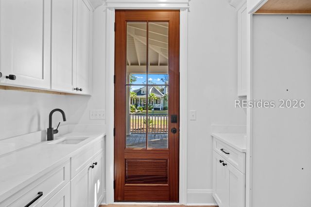 9 Hendersons Way, Beaufort, SC 29907