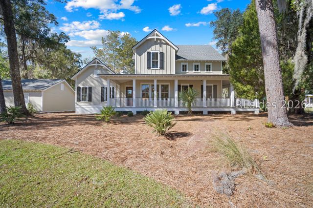 9 Hendersons Way, Beaufort, SC 29907