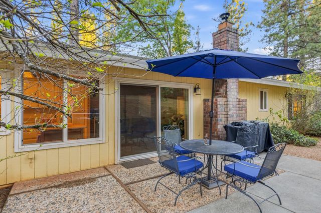 15421 Gary Way, Grass Valley, CA 95949