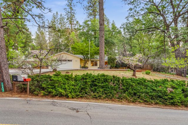 15421 Gary Way, Grass Valley, CA 95949