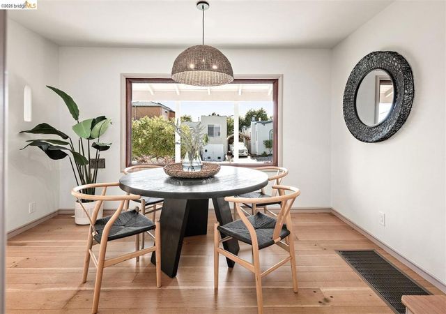 1421 Cornell Avenue, Berkeley, CA 94702