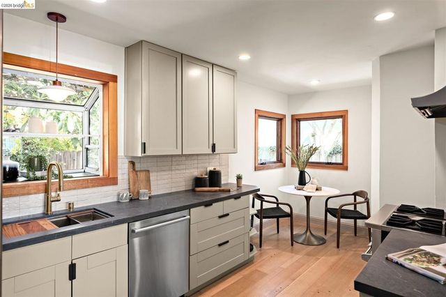 1421 Cornell Avenue, Berkeley, CA 94702