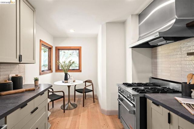1421 Cornell Avenue, Berkeley, CA 94702