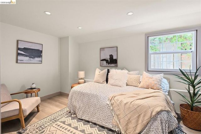 1421 Cornell Avenue, Berkeley, CA 94702