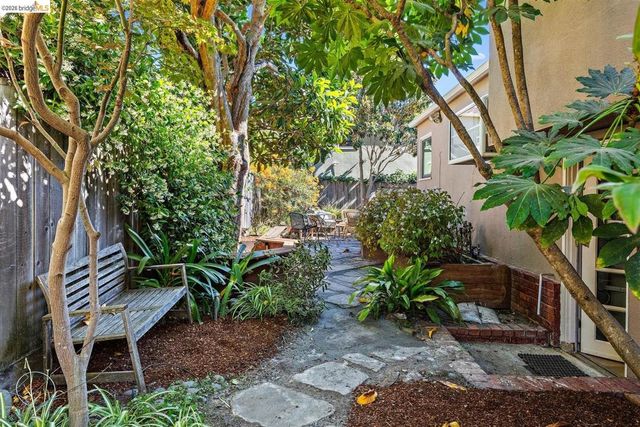 1421 Cornell Avenue, Berkeley, CA 94702