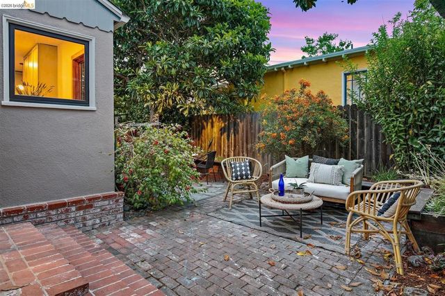 1421 Cornell Avenue, Berkeley, CA 94702