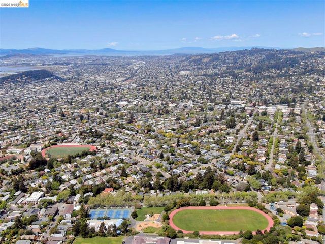 1421 Cornell Avenue, Berkeley, CA 94702