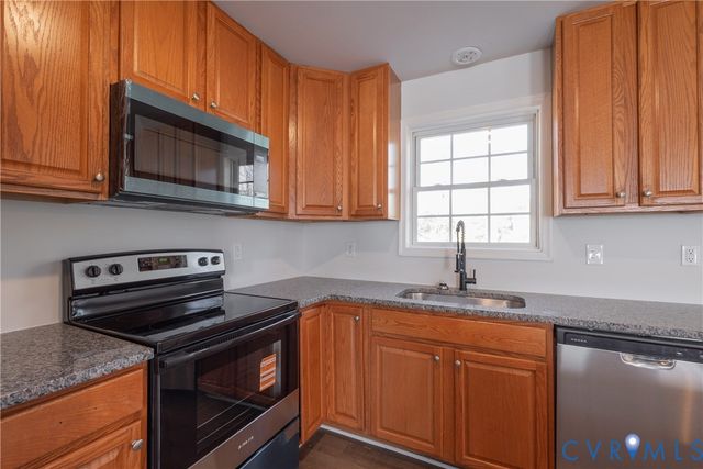 2420 Ramsey Ct, Henrico, VA 23228