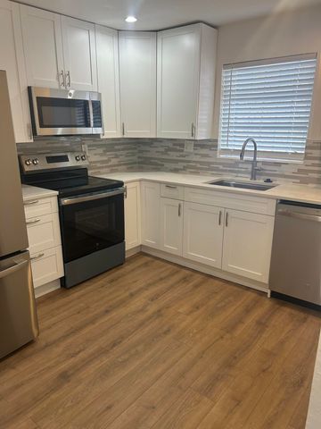 11201 NE 3rd Avenue, Miami, FL 33161