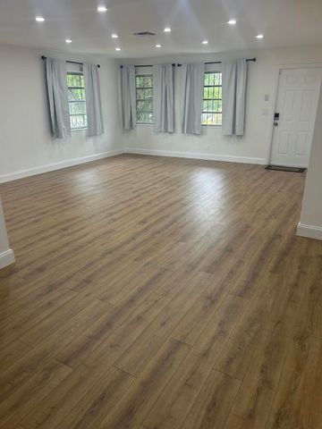 11201 NE 3rd Avenue, Miami, FL 33161