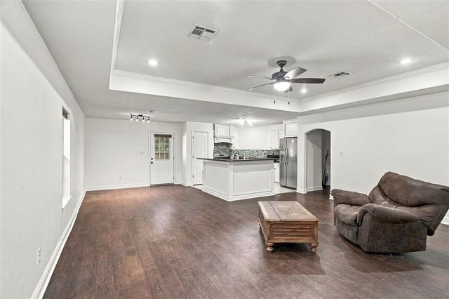572 Ethel Drive, Lake Charles, LA 70611