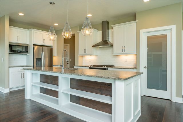 301 NE 14th Court, Grimes, IA 50111