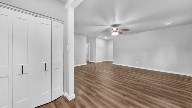 307 S Walnut Street, Weatherford, TX 76086