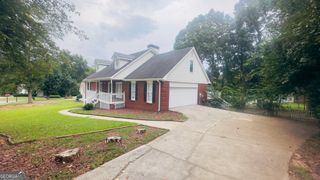902 Sweetbay Court, Stockbridge, GA 30281