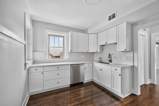 1101 S OAK PARK Avenue 3, Oak Park, IL 60304