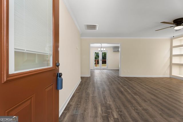 919 Tyrone Road, Tyrone, GA 30290