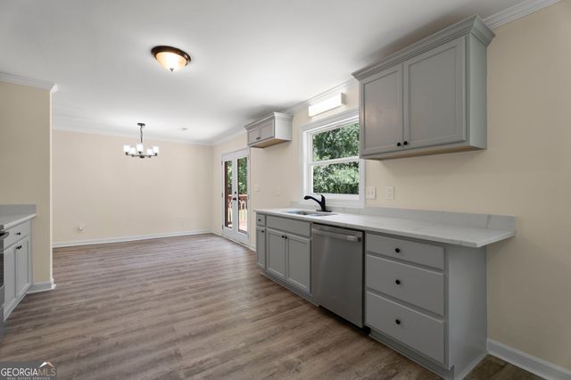 919 Tyrone Road, Tyrone, GA 30290