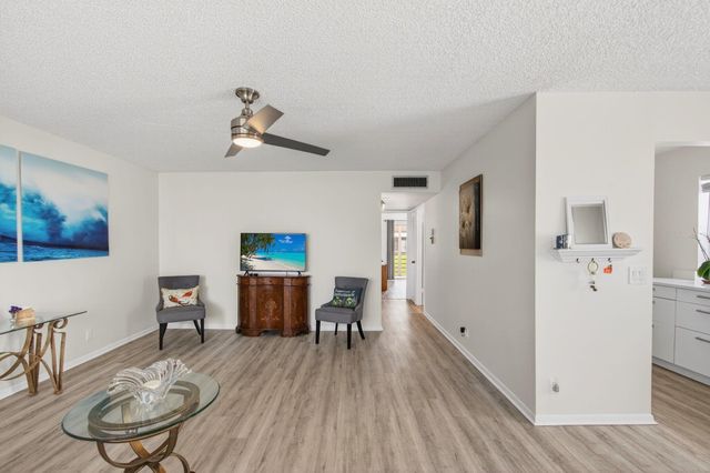 986 Normandy U, Delray Beach, FL 33484