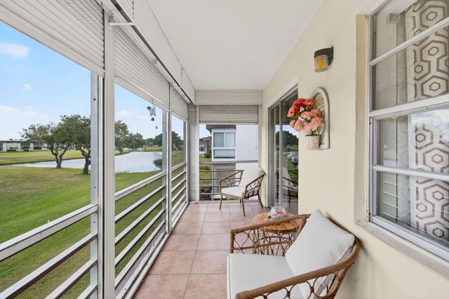 986 Normandy U, Delray Beach, FL 33484