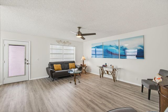 986 Normandy U, Delray Beach, FL 33484