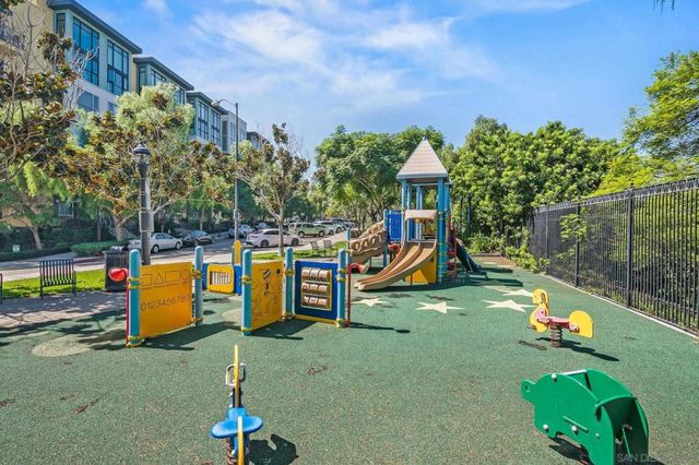 1650 8Th 102, San Diego, CA 92101