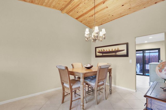 7909 SE Villa Circle, Hobe Sound, FL 33455