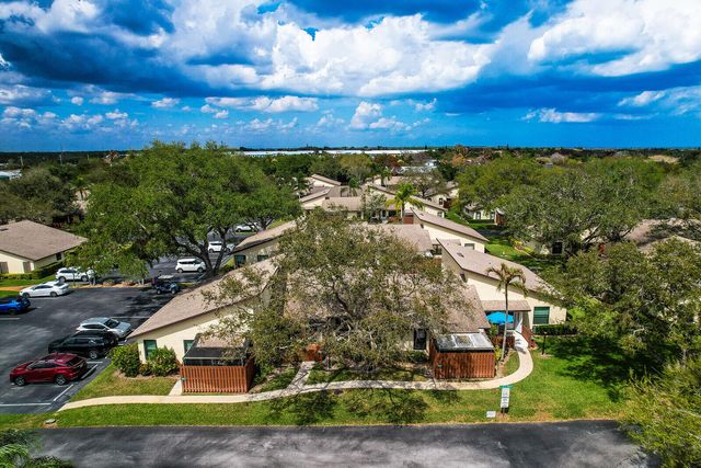 7909 SE Villa Circle, Hobe Sound, FL 33455