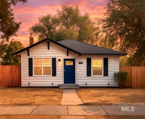 178 Van Buren St, Twin Falls, ID 83301