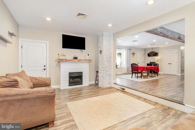 508 BURNT HOUSE RD, Carlisle, PA 17015