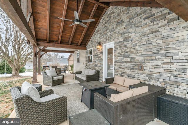 508 BURNT HOUSE RD, Carlisle, PA 17015