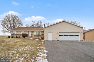 508 BURNT HOUSE RD, Carlisle, PA 17015