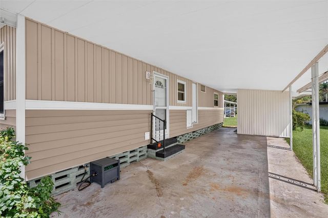 162 WOODMERE DRIVE A, Eustis, FL 32726