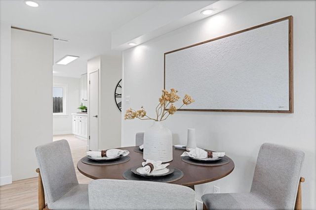 5917 Maleville Ave, Carmichael, CA 95608