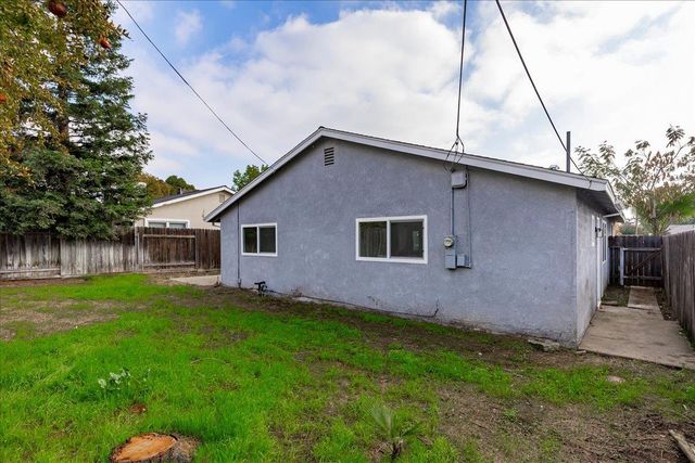 5917 Maleville Ave, Carmichael, CA 95608