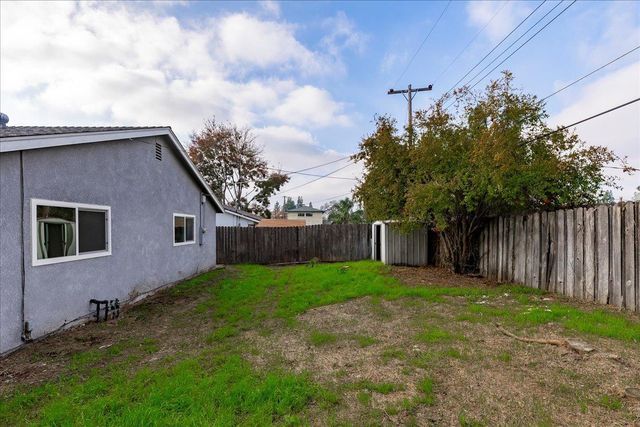 5917 Maleville Ave, Carmichael, CA 95608