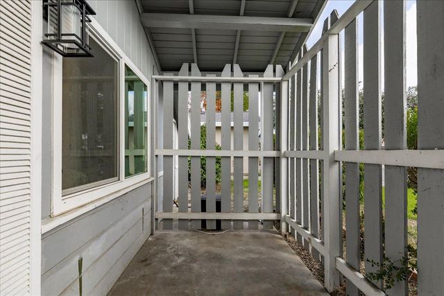 5917 Maleville Ave, Carmichael, CA 95608