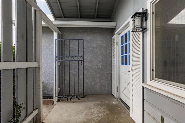 5917 Maleville Ave, Carmichael, CA 95608