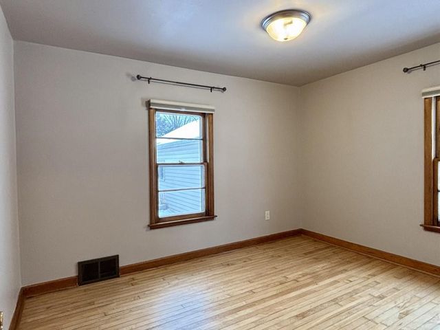 934 S 21ST AVENUE, Wausau, WI 54401