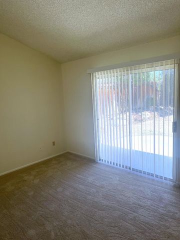 1561 Georgetown Avenue, Palmdale, CA 93550