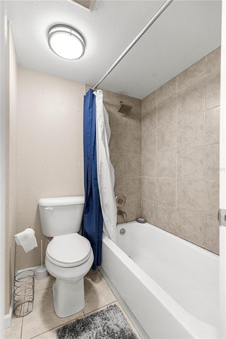 588 FAIRWAYS LANE E201, Ocala, FL 34472