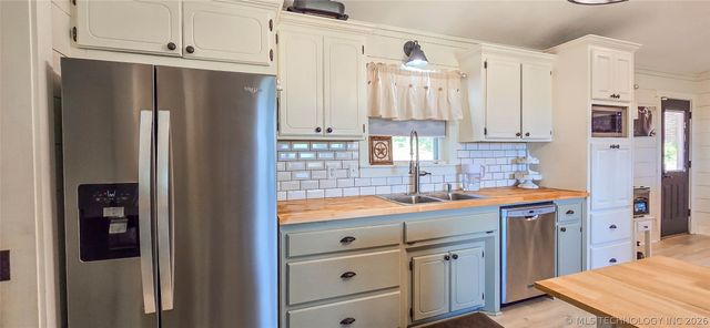 30551 S Hwy 2, Kinta, OK 74552