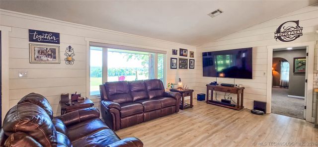30551 S Hwy 2, Kinta, OK 74552