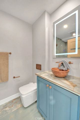 99 Surfside, Surfside, CA 90743